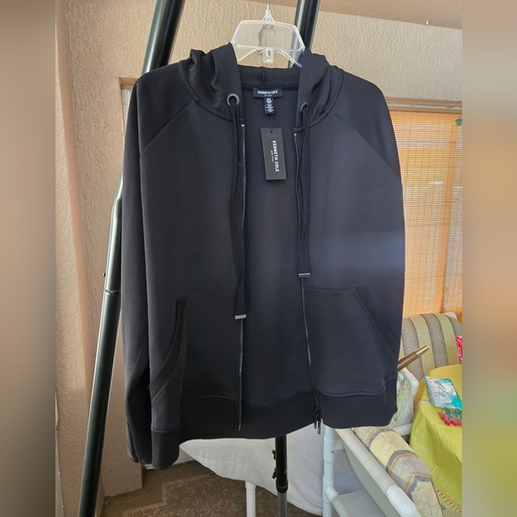Brand New Womens Kenneth Cole Black And White Hoodie